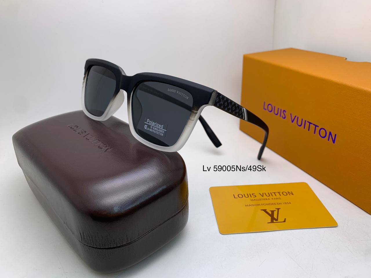 Sunglasses
70 dhs❤️

Zain126
♥️♥️♥️
