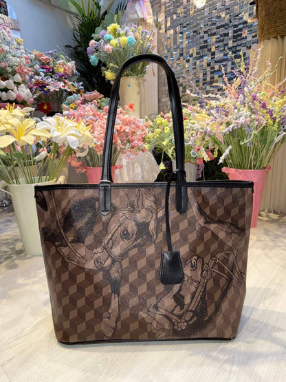 LOUP NOIR 
43cm 
95 dhs🪙🌨️

Zain254
♥️♥️♥️
