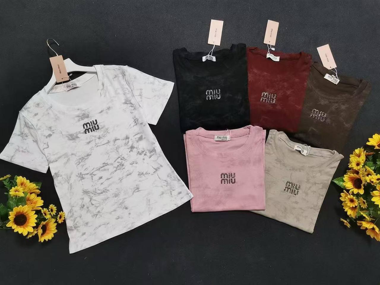 Top

55 dhs

Free size

Zain140
♥️♥️♥️