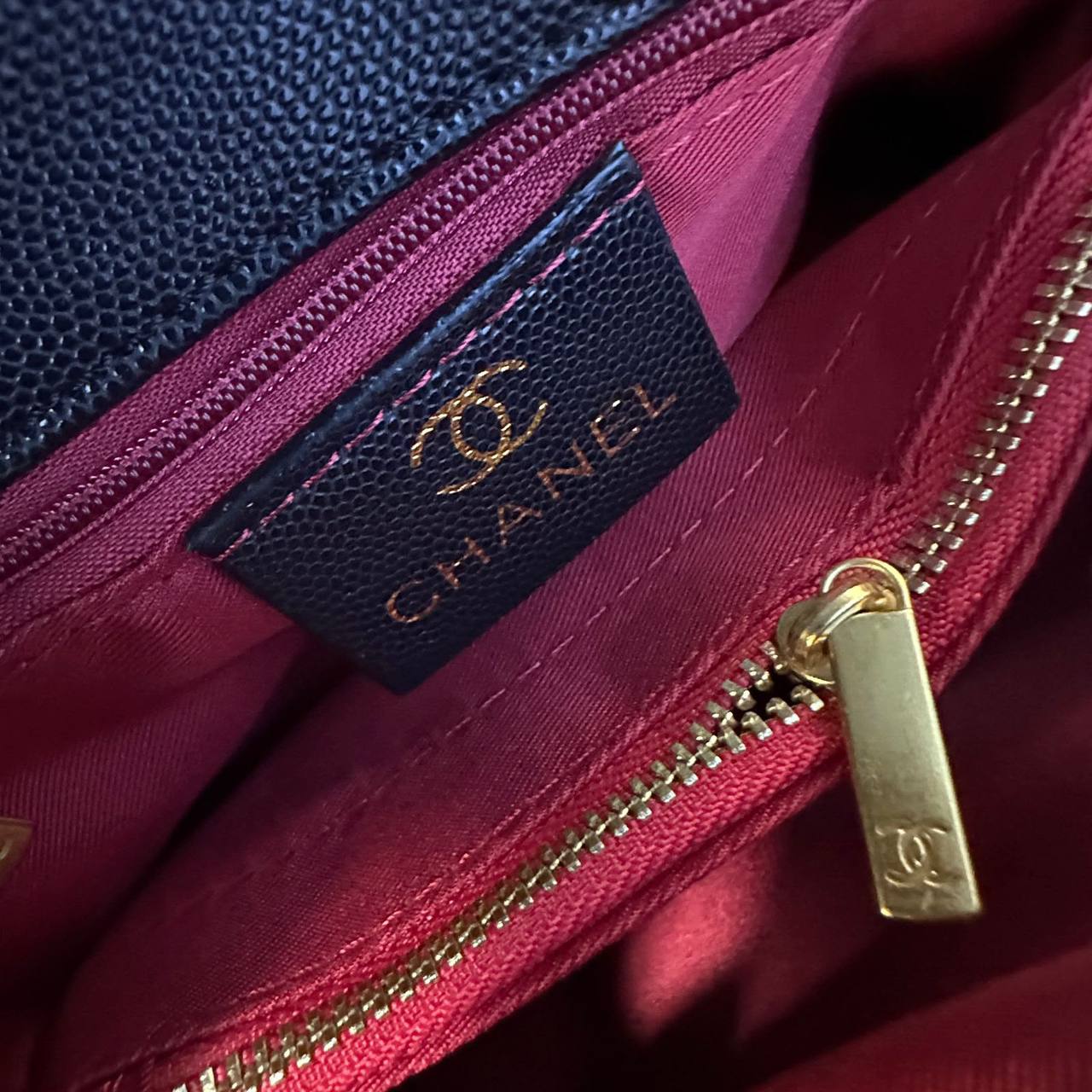 COACH NEW CAME HIGH QUALITY WITH BOX 
100 dhs🇦🇪🇦🇪

Zain295
♥️♥️♥️