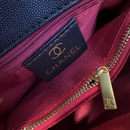 COACH NEW CAME HIGH QUALITY WITH BOX 
100 dhs🇦🇪🇦🇪

Zain295
♥️♥️♥️