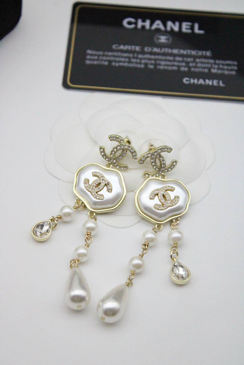 Accessories
65 dhs❤️

Zain122
♥️♥️♥️