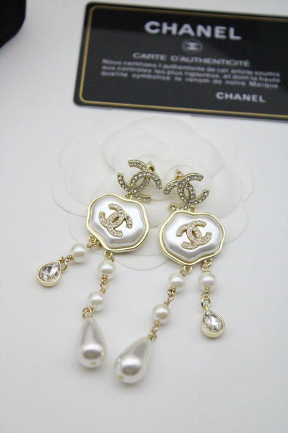 Accessories
65 dhs❤️

Zain122
♥️♥️♥️