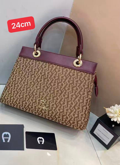 Aigner 
24cm 
110 dhs🇦🇪🇦🇪

Zain168
♥️♥️♥️
