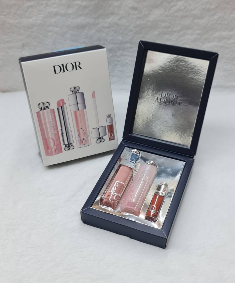 Boxes
60 dhs🪙🌨️

Zain64
♥️♥️♥️