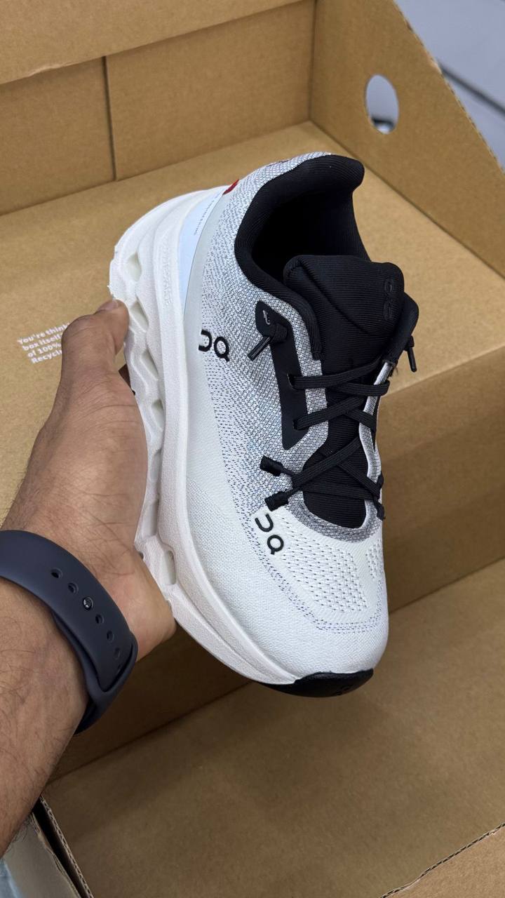 QC 
Baby shoes😍
Size 28-36⚡️ 
120 dhs👑

Zain183
♥️♥️♥️