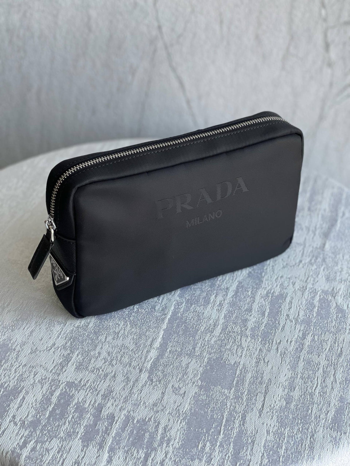 PRADA
Clutch
Master Quality

380 dhs🇦🇪🇦🇪

Zain179
♥️♥️♥️