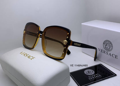 Master quality 
sunglasses 
180 dhs❣️

Zain126
♥️♥️♥️
