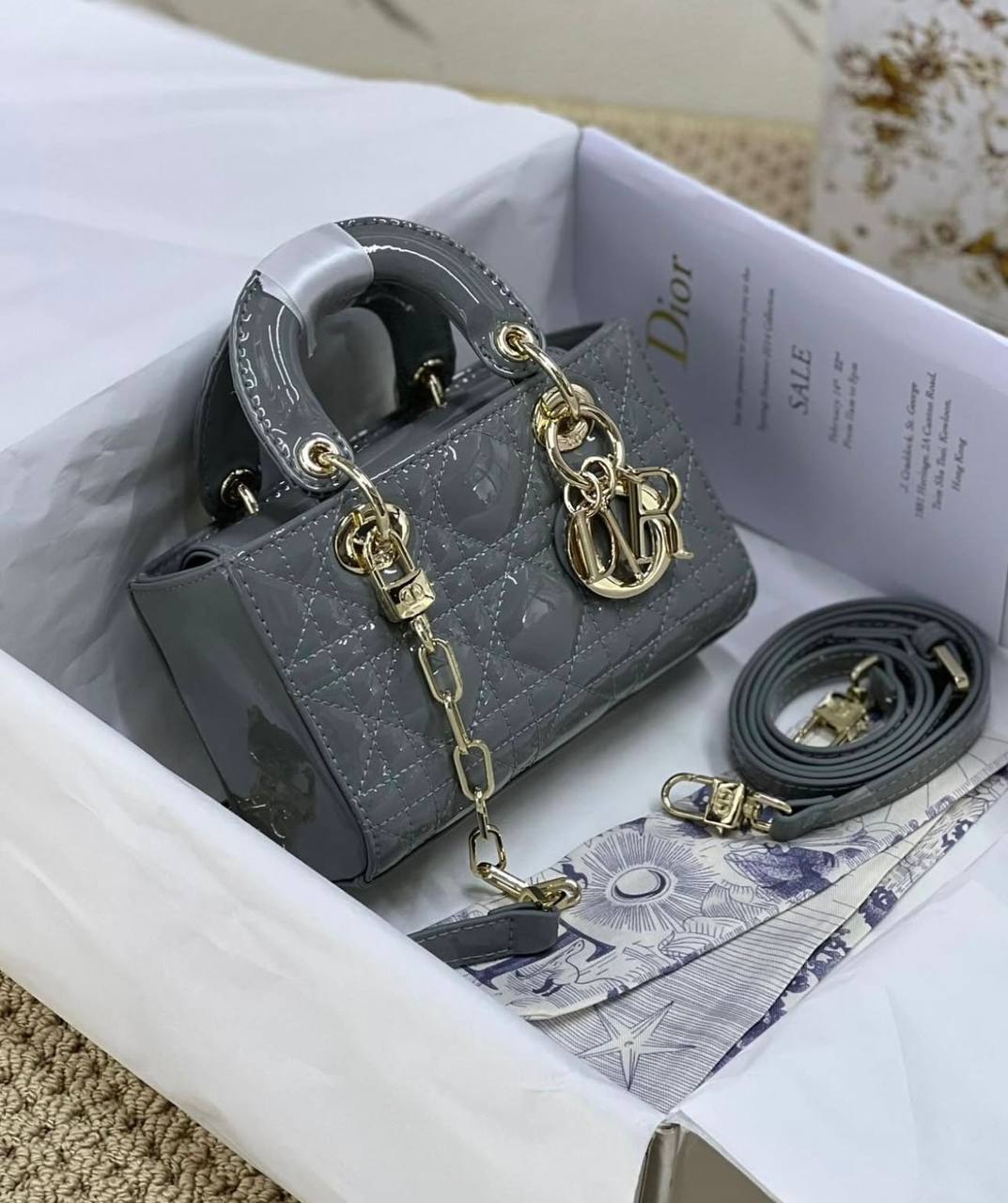 LADY DIOR 
GOOD QUALITY 💯
110 dhs🪙🌨️
WITH BOX 📦 🔥

Zain28
♥️♥️♥️
