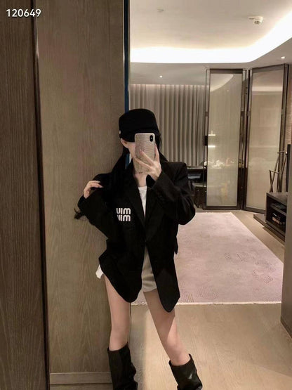 *New collections       
220 dhs🇦🇪
*good  quality  
*Sizes:M L xl* 
*AVAILABLE NOW*🥰🛍️🛍️

Zain231
♥️♥️♥️