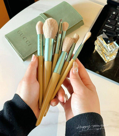 Makeup Brush ❤️‍🔥*
Master quality 💯
Very good quality 💯
60 dhs✅

Zain216
♥️♥️♥️
