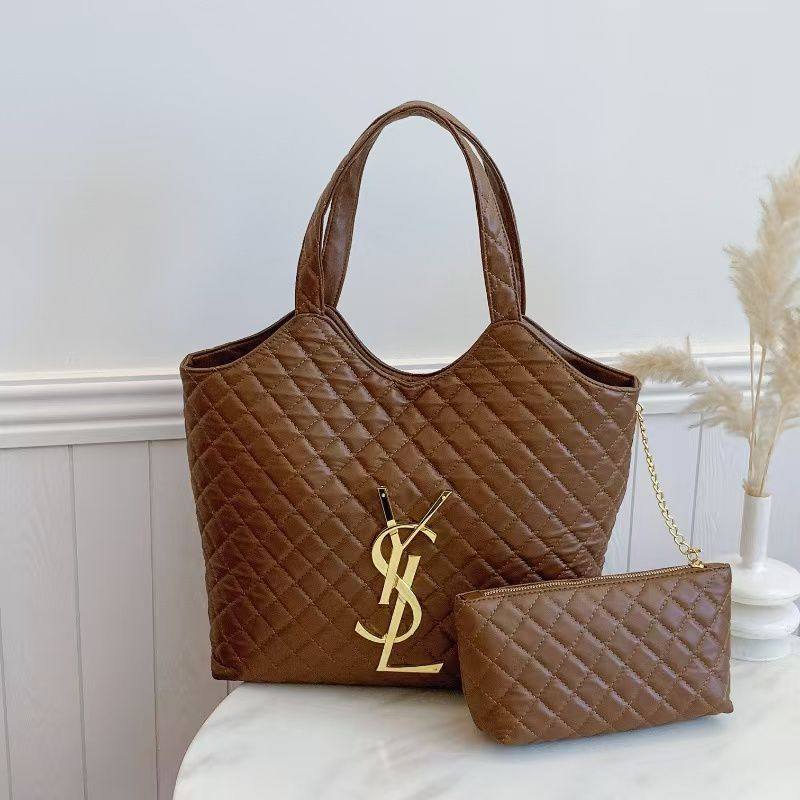 YSL
100 dhs❣️
Size48cm

Zain06
♥️♥️♥️