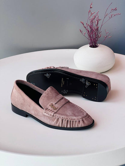 YSL 💛🤎🖤
Size 36-41
_Super master high quality_🪡
450 dhs✅

Zain176
♥️♥️♥️