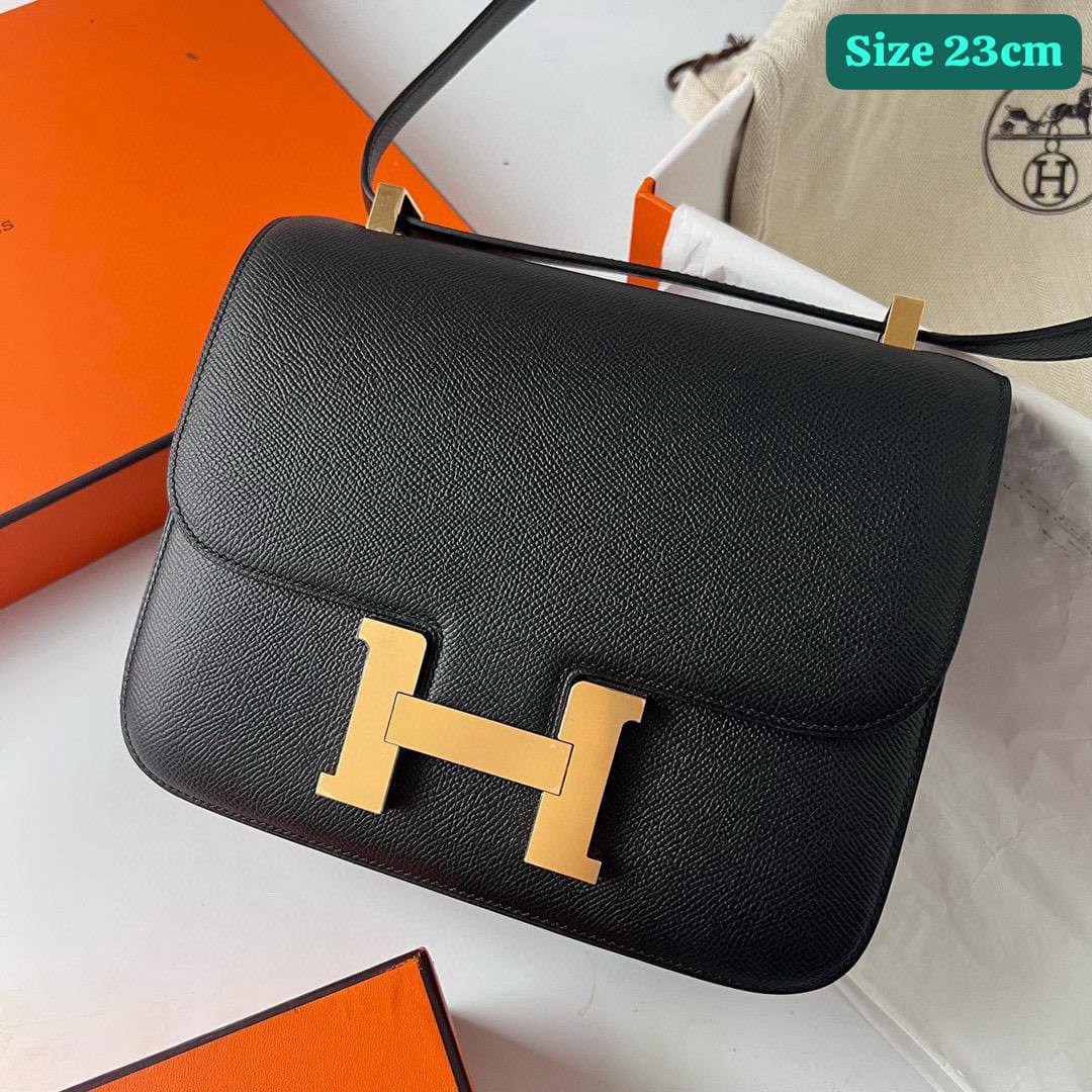 Hermes

Good quality 

with box🎁🎁🎁

100 dhs💓

Zain186
♥️♥️♥️