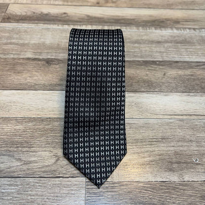 TIE
Master🌺🌺
180 dhs✅

Zain202
♥️♥️♥️