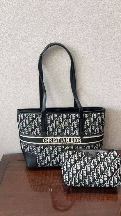 2in1 Bags

Size: 36cm

70 dhs💓

Zain50
♥️♥️♥️