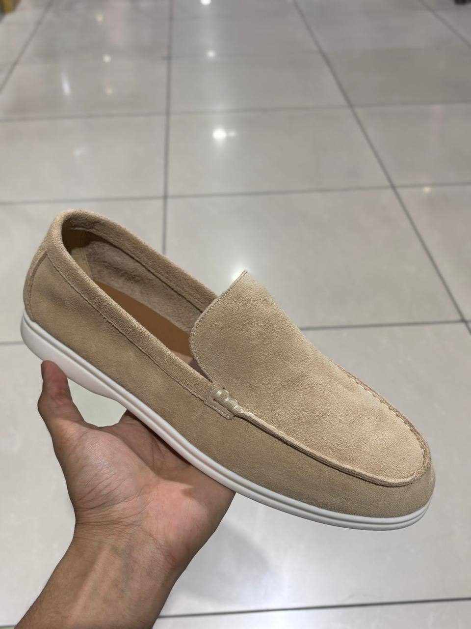 Loro Piana
Size:40 to 45
150 dhs💓

Zain241
♥️♥️♥️