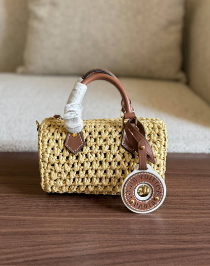 Lv

For Price 👇 WhatsApp✅
0568585901 
0507557372
0552275751 Owner Zain 👌

Zain246
♥️♥️♥️