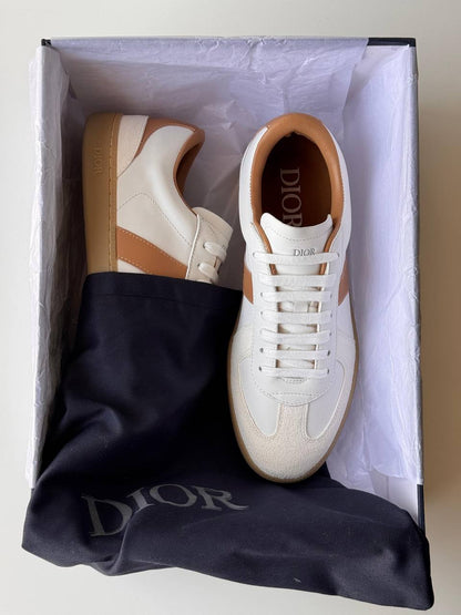 Dior B27 Uptown Sneaker
*AAA quality*
*size:40 to 46*
500 dhs❣️

Zain185
♥️♥️♥️