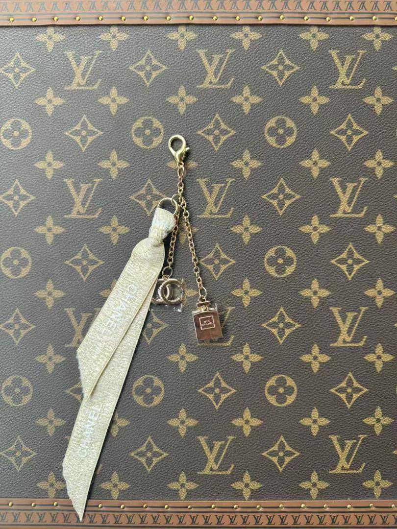 New
40 dhs🪙🌨️ 
high quality 

Zain26
♥️♥️♥️