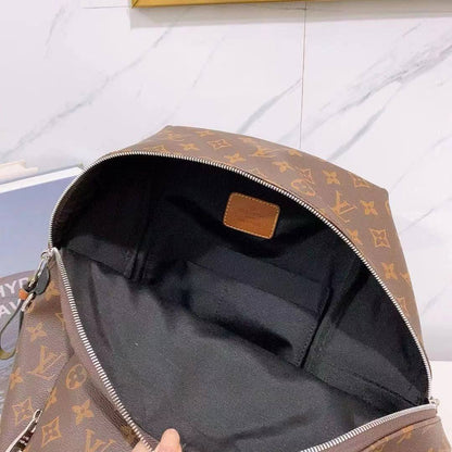 LV
 BACKPACK 
COPY ONE 
190 dhs✅

Zain295
♥️♥️♥️