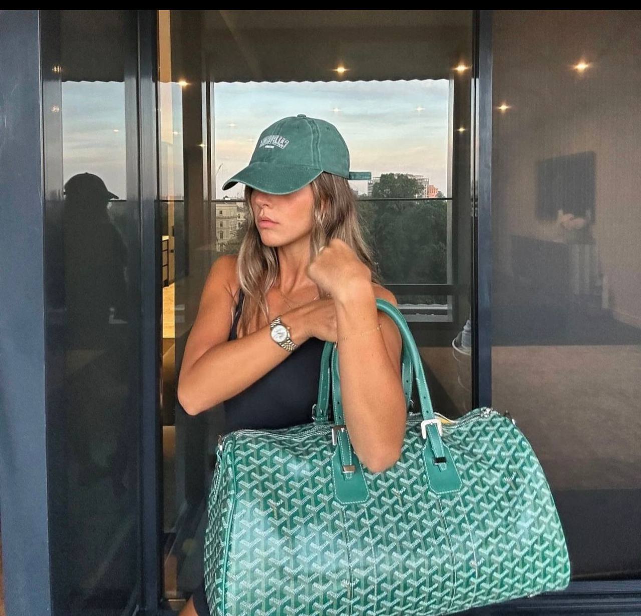 GOYARD 
TRAVELING BAG 
COPY ONE 
160 dhs✅

Zain295
♥️♥️♥️