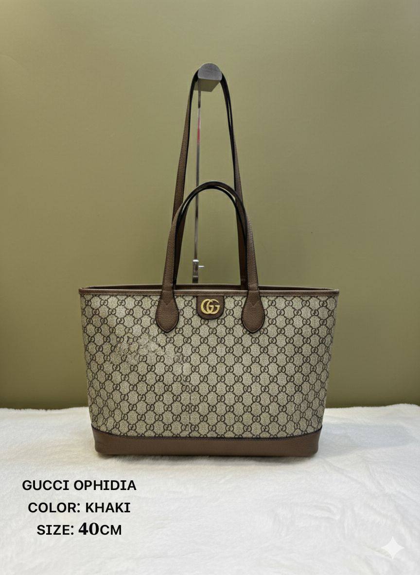 Gucci ᴏᴘʜɪᴅɪᴀ ᴛᴏᴛᴇ ʙᴀɢ
sʜᴏᴜʟᴅᴇʀ/ ʜᴀɴᴅʙᴀɢ
ʟᴇᴀᴛʜᴇʀ
sɪᴢᴇ: 𝟒𝟎ᴄᴍ
100 dhs✅

Zain56
♥️♥️♥️