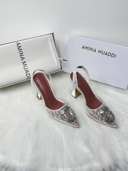 Amina Muaddi
Size 36 to 41
115 dhs🪙💚

Zain21
♥️♥️♥️
