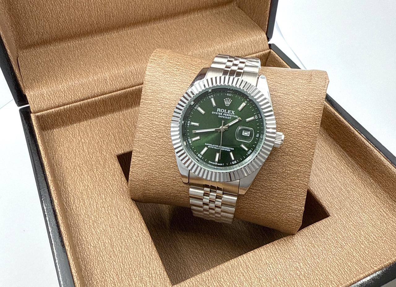 Rolex
Men’s watches 
60 dhs🪙

Zain45
♥️♥️♥️