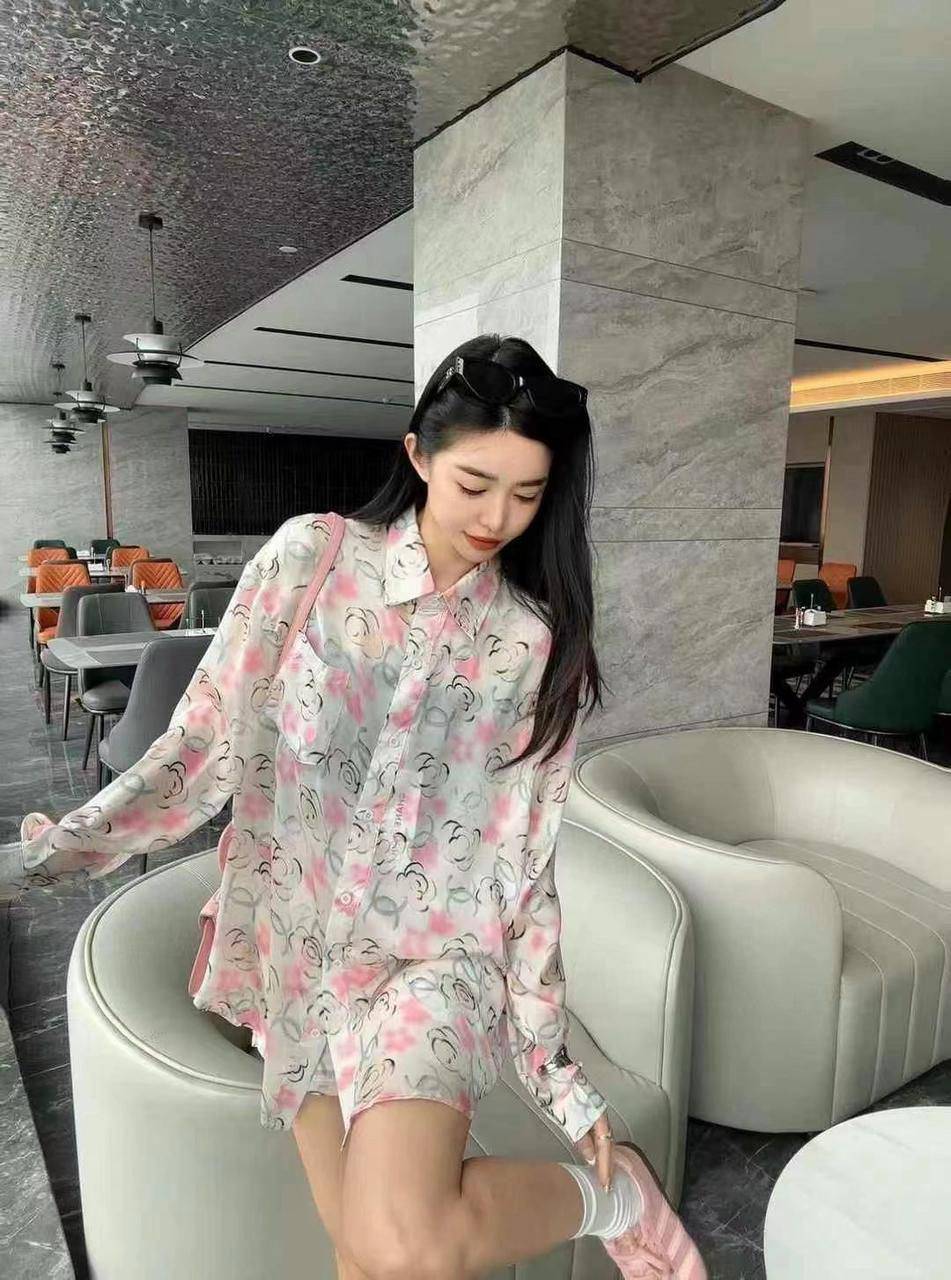 *New collections        
150 dhs🪙
*good  quality  
*Sizes:S M L * 
*AVAILABLE NOW*🥰🛍️🛍️

Zain231
♥️♥️♥️