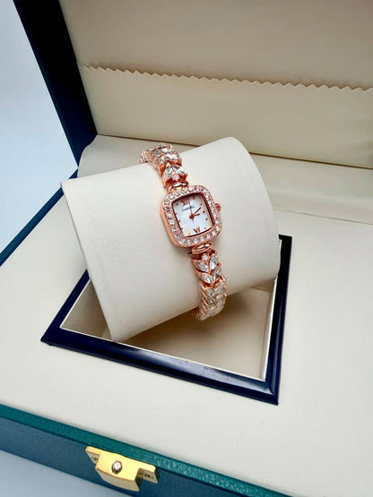 Vca
Even
Rolex
Gucci
Chanel

55 dhs

Zain45
♥️♥️♥️