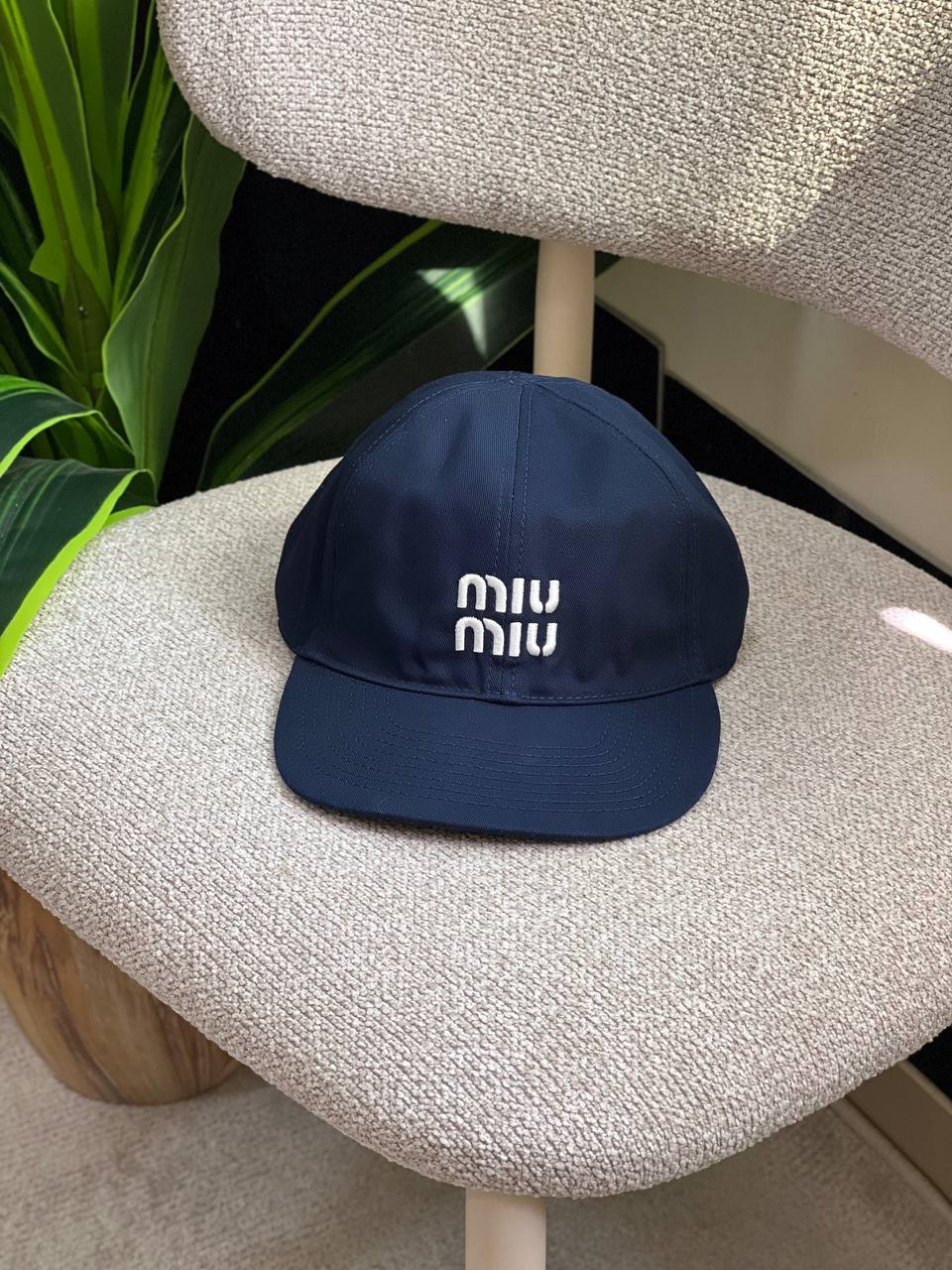 Miu Miu
💙*VVIP QUALITY*💙
190 dhs✅

Zain281
♥️♥️♥️