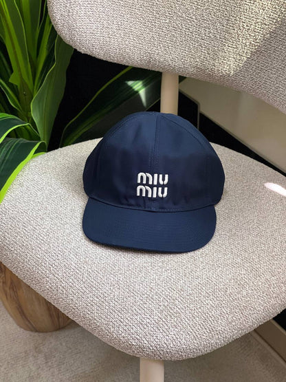 Miu Miu
💙*VVIP QUALITY*💙
190 dhs✅

Zain281
♥️♥️♥️