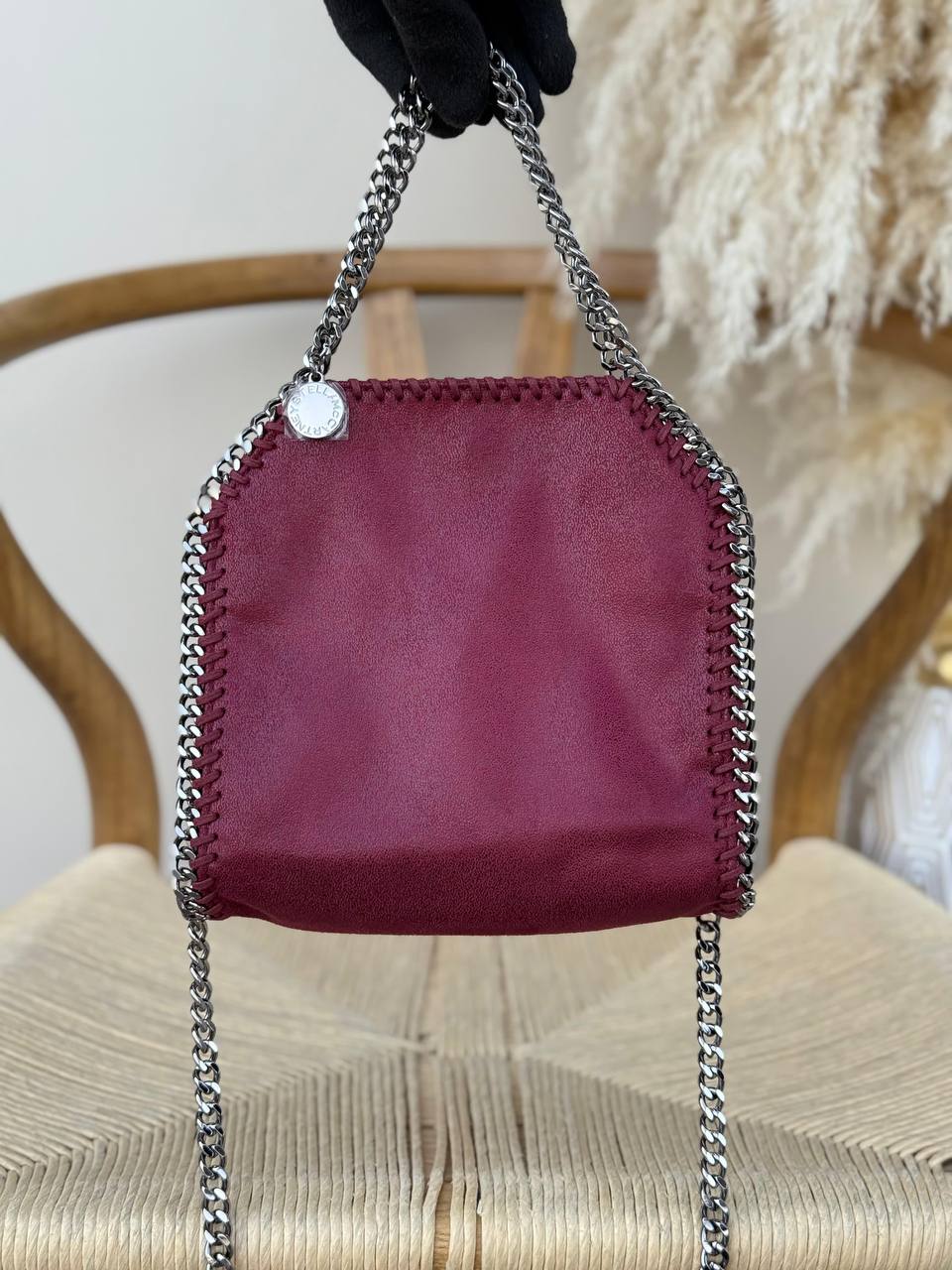 STELLA McCARTENY
18cm
330 dhs✅
Top quality

Zain167
♥️♥️♥️