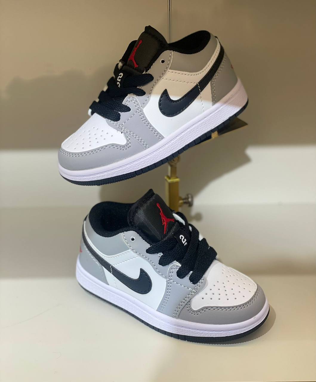 New Travis Scott air jordan👟
Size:24 to 37
260 dhs✅
Super master quality ✅

Zain286
♥️♥️♥️