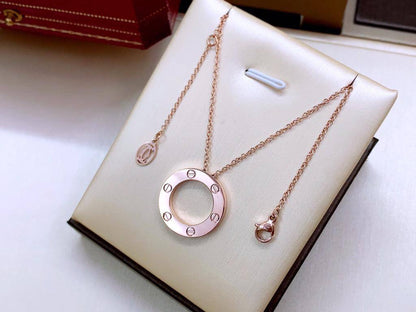 CARTIER  NECKLACE
MASTER💫✨
60 DHS✅
WITH BOX AND PAPER BAG🛍️🎁

Zain89
♥️♥️♥️
