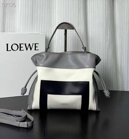 Loewe
Master ++++
310 dhs🪙🌨️

Zain153
♥️♥️♥️