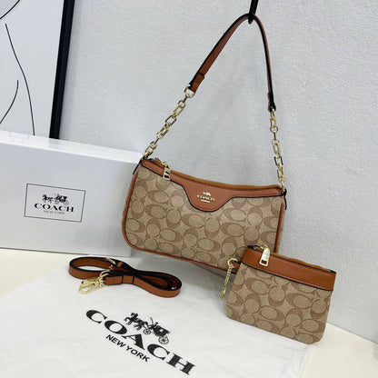 Coach 
80 dhs✅

with box🎁🎁🎁

Zain42
♥️♥️♥️