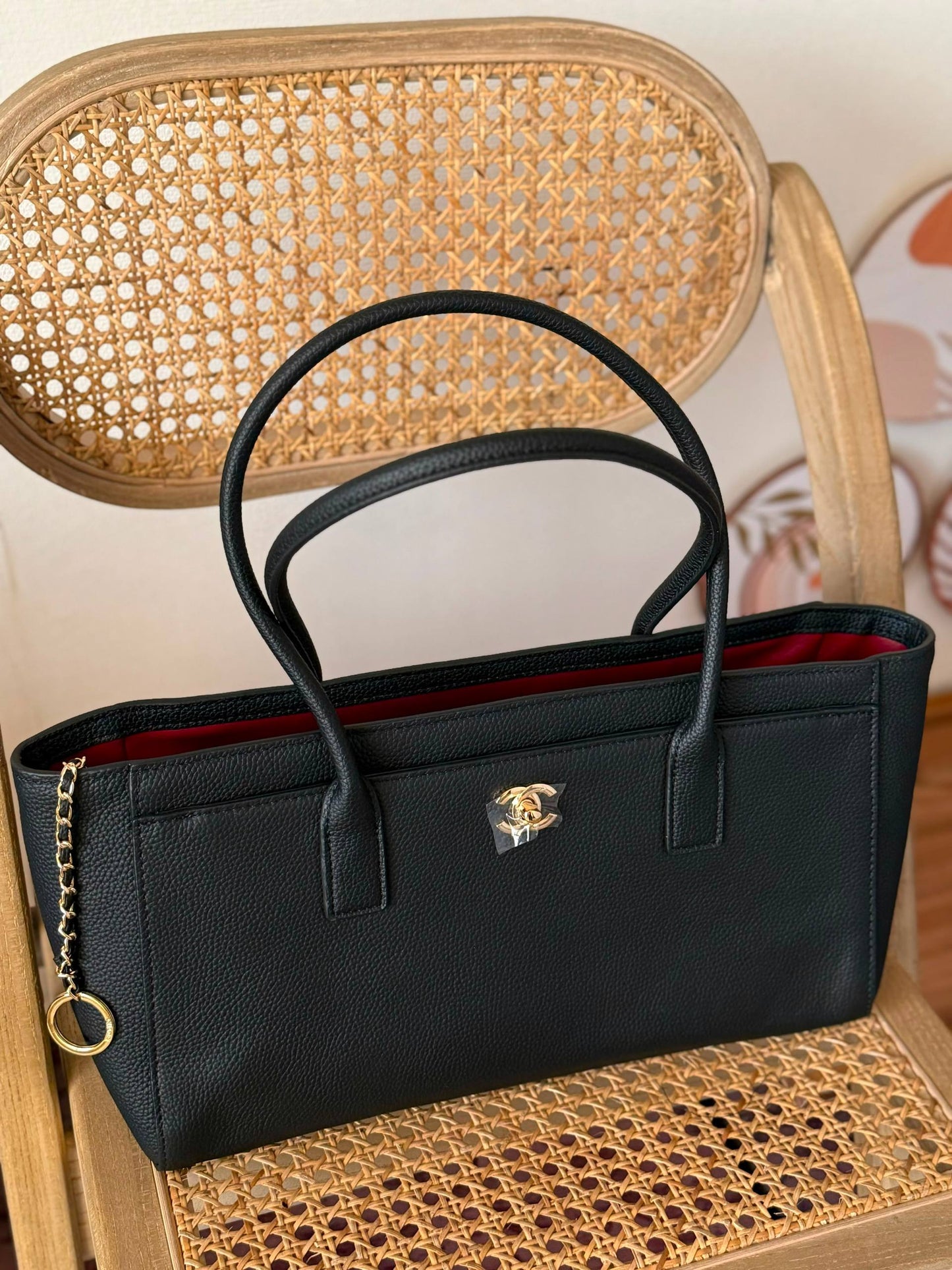 New Collection✨✨✨
CHANEL
35cm
410 dhs✅
*MASTER QUALITY*

Zain167
♥️♥️♥️