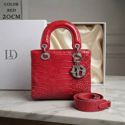 Dior
ᴄʀɪsᴛɪᴀɴ ᴅɪᴏʀ ᴀʟʟɪɢᴀᴛᴏʀ sᴋɪɴ
ʟᴀᴅʏ ᴅɪᴏʀ/ ᴄʀʏsᴛᴀʟ ᴄʜᴀʀᴍ
sɪʟᴠᴇʀ ʜᴀʀᴅᴡᴀʀᴇ/ʟᴏɴɢ sᴛʀᴀᴘ
ᴡɪᴛʜ ʙᴏx
ᴘᴀᴛᴇɴᴛ ʟᴇᴀᴛʜᴇʀ
sɪᴢᴇ:20ᴄᴍ
105 dhs✅

Zain56
♥️♥️♥️