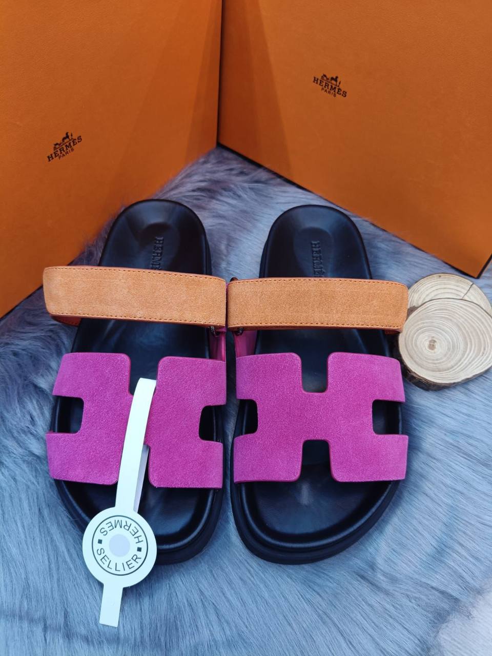 Hermes
*master quality*🌸
*size: 36 to 44*🌸
260 dhs✅

Zain119
♥️♥️♥️