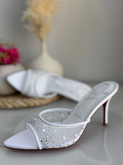 CHRISTIAN LOUBOUTIN
Vip quality
Size 36 to 41
450 dhs✅

Zain113
♥️♥️♥️