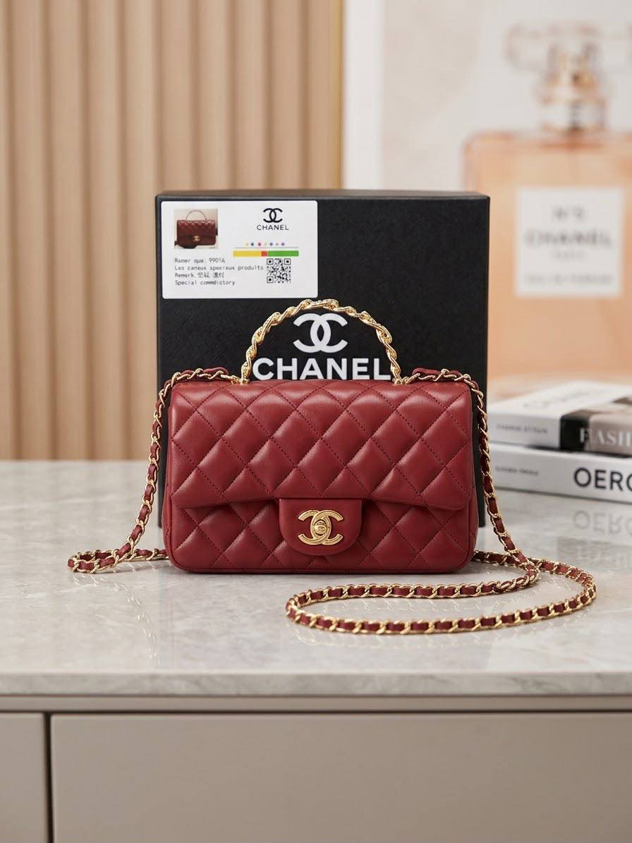 Chanel

95 dhs🇦🇪🇦🇪

With box
20 cm

Zain219
♥️♥️♥️