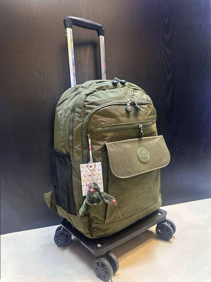 Kipling luggage 

good quality 

special offer 

120 dhs…🇦🇪🇦🇪
Zain295
♥️♥️♥️