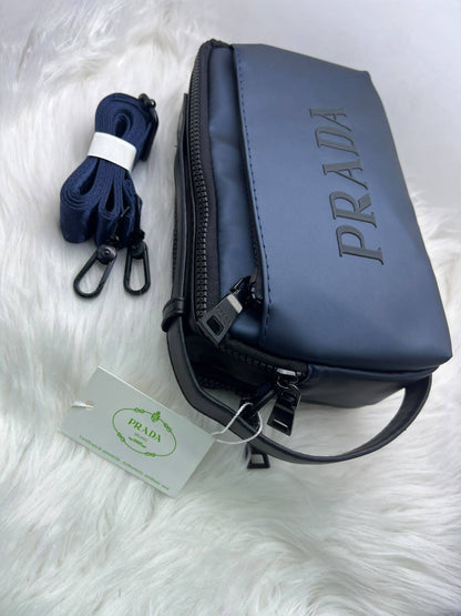 Goyard 
Men bags

85 dhs🇦🇪🇦🇪

Zain182
♥️♥️♥️