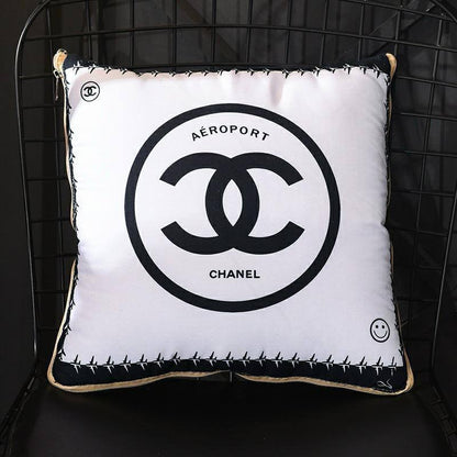 Master  
Pillowcases 
Size 45*45 
50 dhs🇦🇪🇦🇪

Zain99
♥️♥️♥️