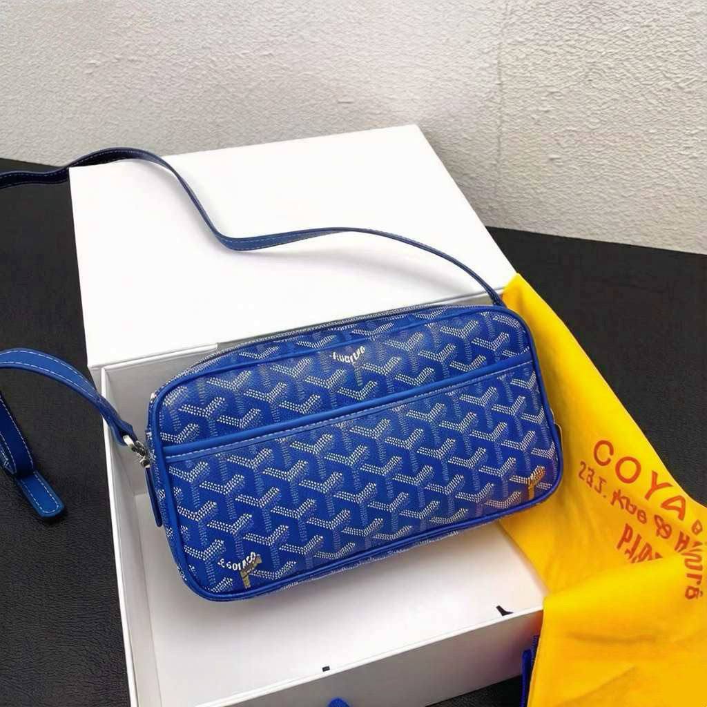 GOYARD 
SLING BAG 
UNISEX
 HIGH QUALITY 
WITH BOX
🎁🎁🎁

100 dhs✅

Zain295
♥️♥️♥️