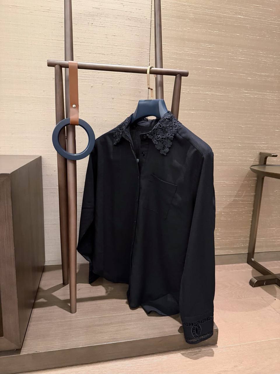 ه*New collections*                                                
CAHNEL
*Super Master quality*
*Sizes: S M L* 
350 dhs🇦🇪🇦🇪

Zain308
♥️♥️♥️