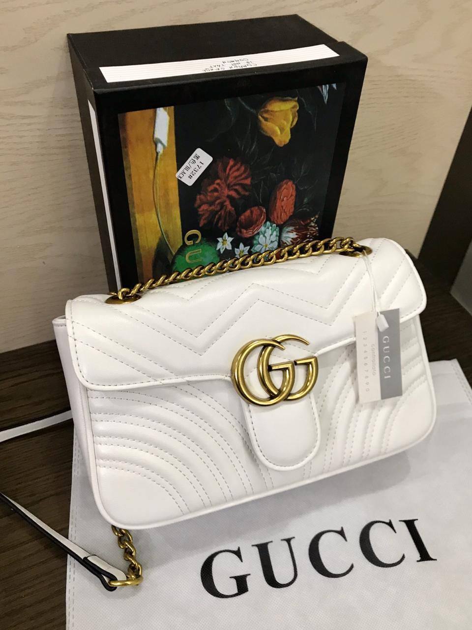 Gucci

Withbox

100 DHS🇦🇪🇦🇪

Zain235
♥️♥️♥️
