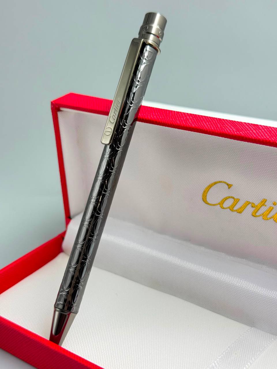 Cartier Pen
55 dhs✅

Zain182
♥️♥️♥️